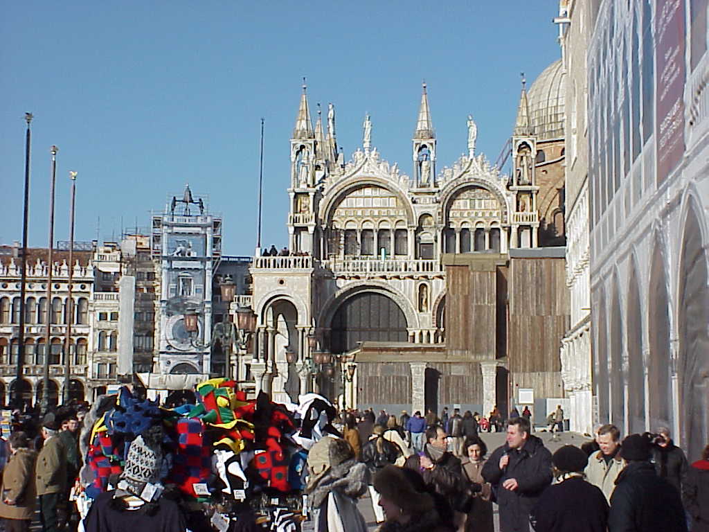 San Marco crowd